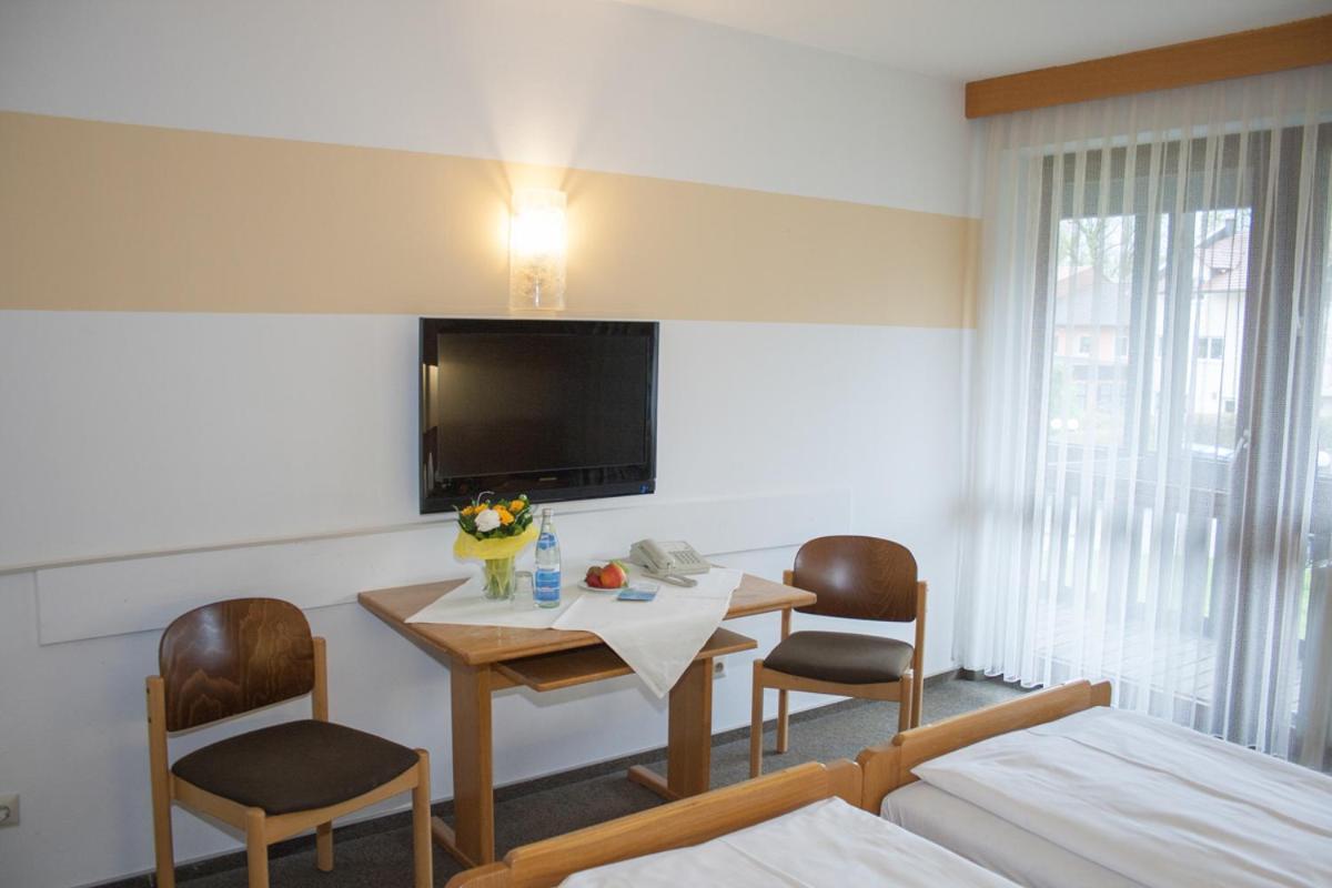 Hotel Am Regenbogen 卡姆 外观 照片